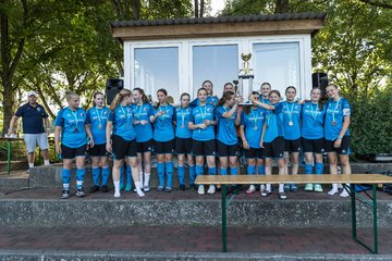 Bild 121 - Loewinnen Cup